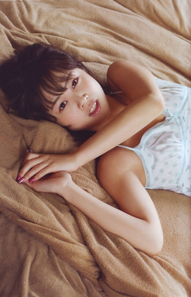 Risa Aragaki Morning Musume compilation swimsuit009