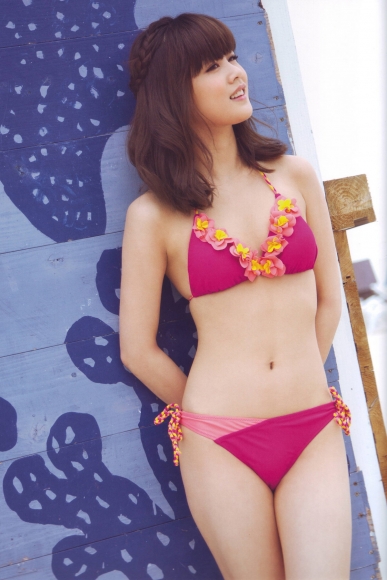 Risa Aragaki Morning Musume compilation swimsuit031