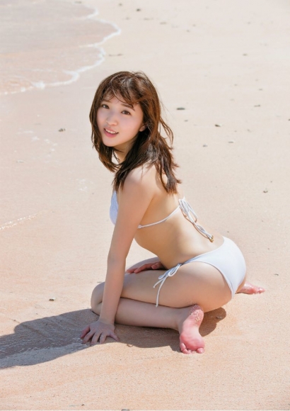 Moe Toyoda Swimsuit gravure014