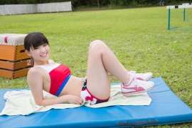 Beautiful girl in track and field club rew077