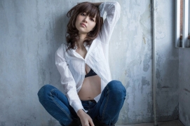 Absolutely beautiful girl who turned 20 years old Rina Aizawa gravure swimsuit image095