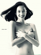 Actress and model Kiko Mizuharas constricted swimsuit gravure001