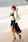 Actress Yumiko Shaku Swimsuit Gravure010