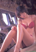 Actress Yumiko Shaku Swimsuit Gravure043