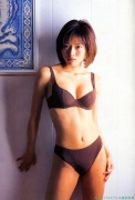 Actress Yumiko Shaku Swimsuit Gravure046