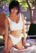 Actress Yumiko Shaku Swimsuit Gravure055