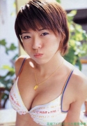 Actress Yumiko Shaku Swimsuit Gravure061