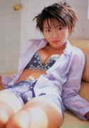 Actress Yumiko Shaku Swimsuit Gravure098