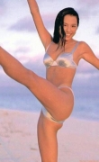 Actress Ryoko Yonekura Swimsuit bikini gravure image when you were young008