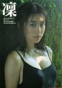 Kazue Fukiishi sexy lingerie chest swimsuit image002