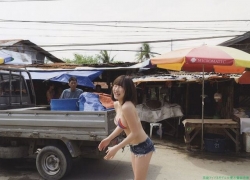 Kyoka First Gravure Professional Lolita big tits taken in the 17year-old tropical island of Cebu021