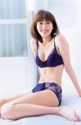 Mariie Iide gravure swimsuit picture revealing her superb neckline and slender bodywhich was unimaginablealthough she says she has no confidence in her body029