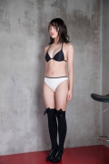 Satina Kashiwagi bikini picture black swimsuit bra white bathing suit pants002