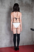 Satina Kashiwagi bikini picture black swimsuit bra white bathing suit pants005