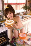 Erina Matsui Erina swimsuit gravure bikini making sweets in bikini 2010035