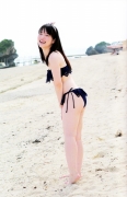 Popular voice actor Marei Uchida in a swimsuit in Okinawa021