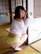 Who is the most beautiful and daring girl who suddenly appeared in the gravure world Tsubasa Hazuki gravure swimsuit picture060
