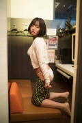 Hiyori Hanasaki in a swimsuit at a manga cafe002
