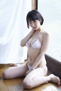 Sexy swimsuit gravure of Riho Yoshioka013