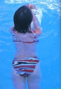 Ami Suzukis swimsuit gravure023