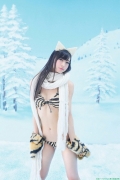 Nana Shirais leopard print bikini gravure012