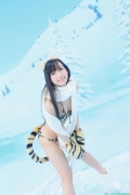 Nana Shirais leopard print bikini gravure031