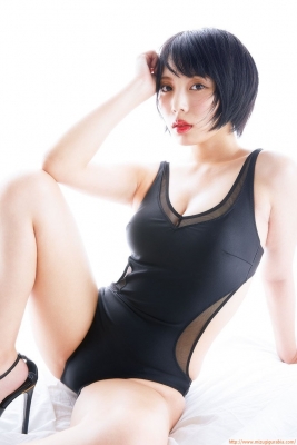Kaoru Yasui gravure swimsuit images074