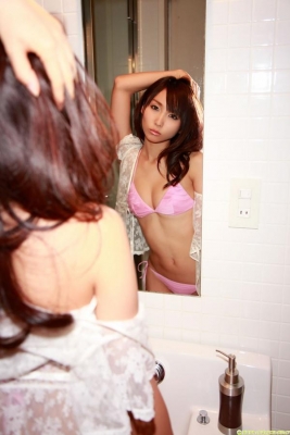 Risa Yoshiki Gravure Swimsuit Images036