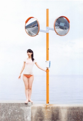 Natsumi Matsuoka Gravure Swimsuit Images041