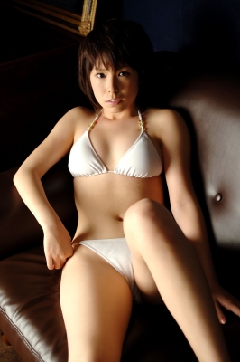 Hitomi Oda gravure swimsuit picture shortcut and bouncy smile attractive sexy grador006