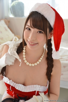 Mio Kayama Santa girl lingerie gravure046
