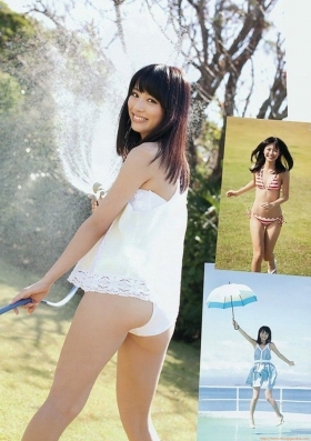 She is also an actress Rio Uchida slender swimsuit bikini image041