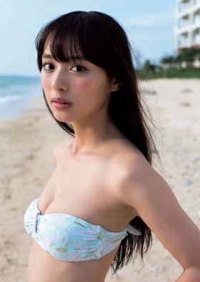 She is also an actress Rio Uchida slender swimsuit bikini image057