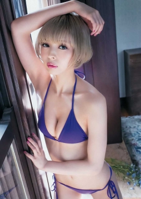 Mogami Moga Gravure Swimsuit Bikini Images004