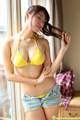Yuka Someya Gravure Swimsuit Images095