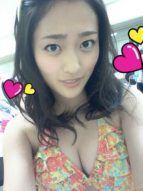 NMB48 Riho Kotani Why is she wearing a swimsuit here003