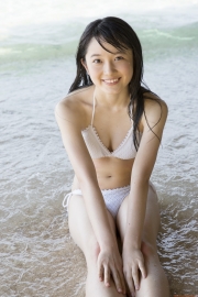 Chisaki Morito Gravure Swimsuit ImagesThe moment whenshe goes from 16 to 17 years old Morning Musume021