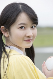 Chisaki Morito Gravure Swimsuit ImagesThe moment whenshe goes from 16 to 17 years old Morning Musume032