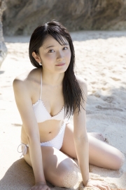 Chisaki Morito Gravure Swimsuit ImagesThe moment whenshe goes from 16 to 17 years old Morning Musume044