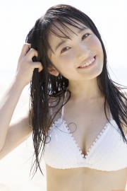 Chisaki Morito Gravure Swimsuit ImagesThe moment whenshe goes from 16 to 17 years old Morning Musume051