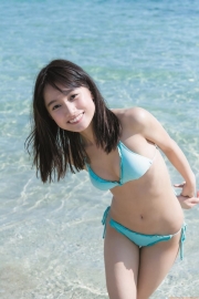 A halfbeautiful girl who is very active as a mogul idolAyana Takeda gravure swimsuit image005
