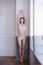 Yuka Ogura gravure swimsuit images lingerie at the end of the beehive complete preservation edition017