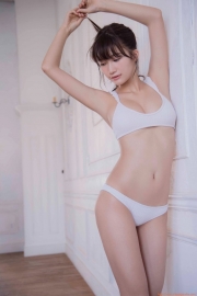 Yuka Ogura gravure swimsuit images lingerie at the end of the beehive complete preservation edition022