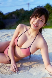 Yuka Ogura gravure swimsuit images lingerie at the end of the beehive complete preservation edition055