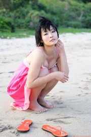 Wasa Sato Gravure Swimsuit ImagesIts a cheerful max exposure on a southern island005