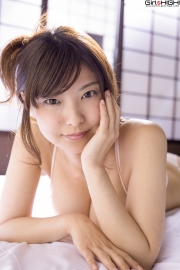 Miri Hanai Gravure Swimsuit ImagesPlease take a look at her overflowing breasts that are exposed to the utmost limit064
