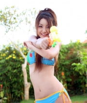 Yukina Kinoshitas bikini shot in a tropical countrywith a great sense of freedom034