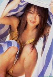 Glamour era Chiharu Niiyama swimsuit gravure010