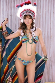 Maomi Yuuki Gravure Swimsuit ImagesIntelligent grads in their prime in bikini096