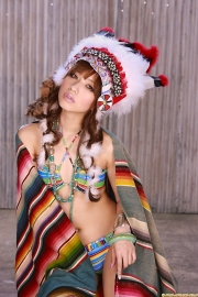 Maomi Yuuki Gravure Swimsuit ImagesIntelligent grads in their prime in bikini100
